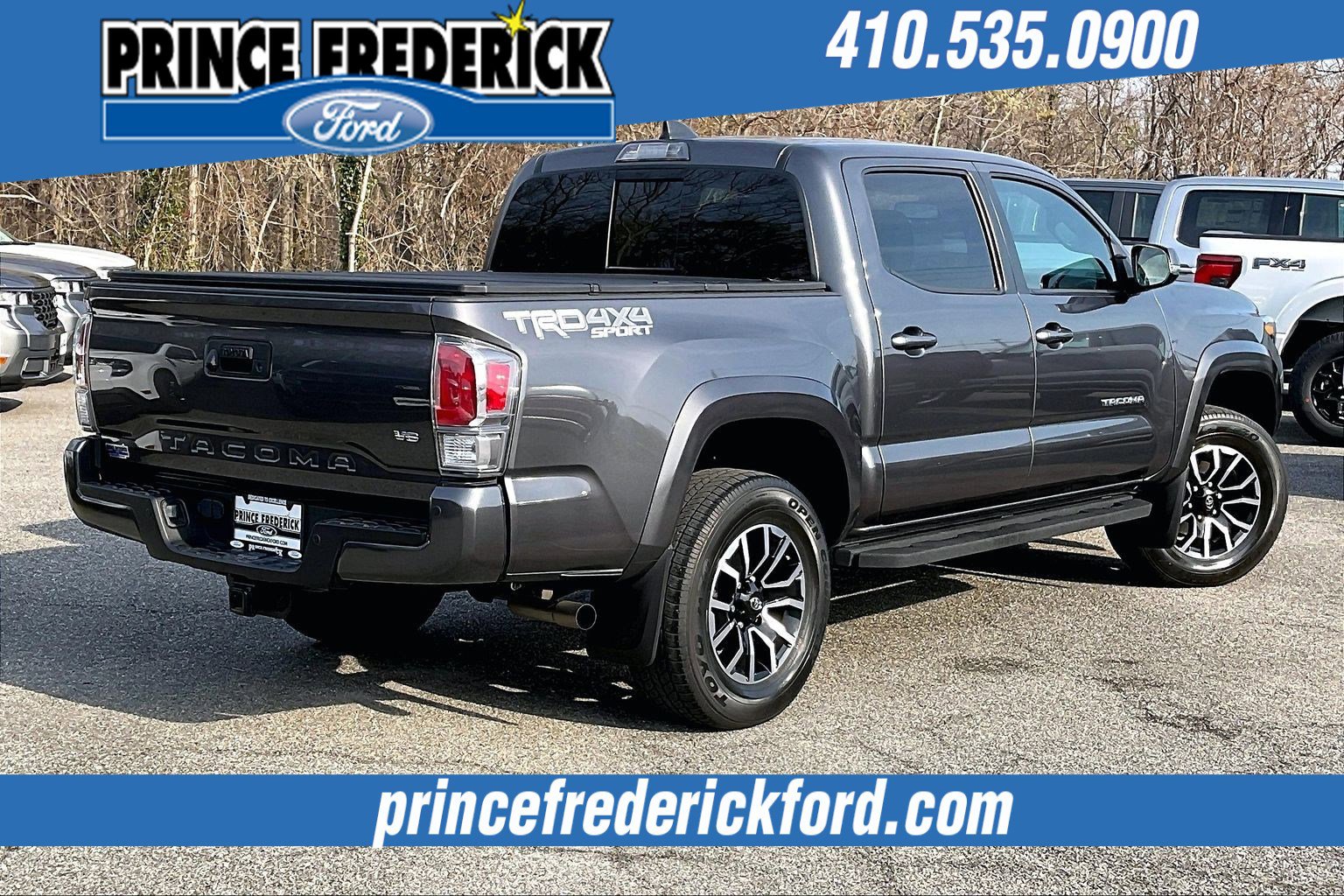 Used 2022 Toyota Tacoma TRD Sport w/ Technology Package image 13