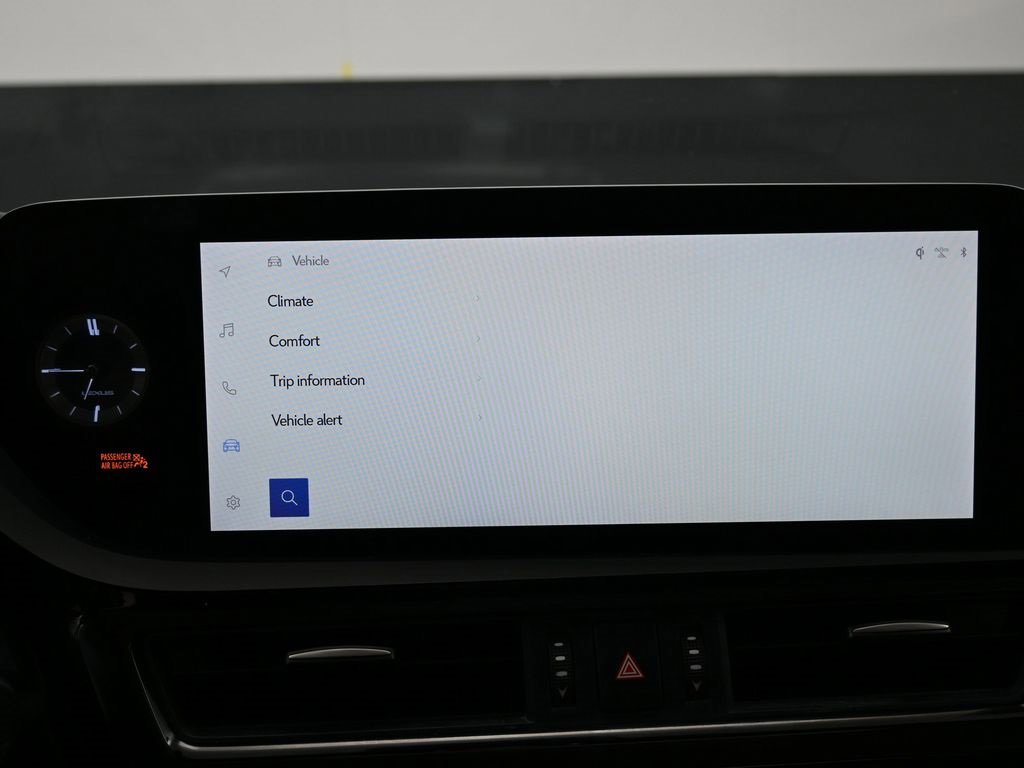 Used 2025 Lexus ES 350 w/ Premium Package image 24