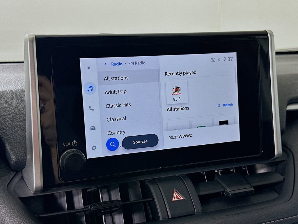 Used 2024 Toyota RAV4 LE image 25