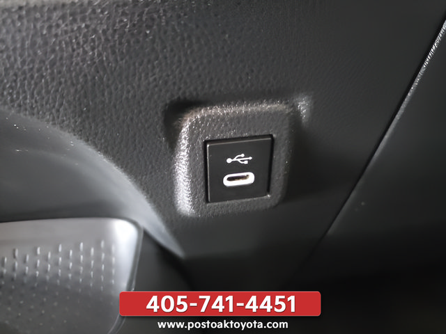 Used 2024 Toyota Corolla LE FWD image 15