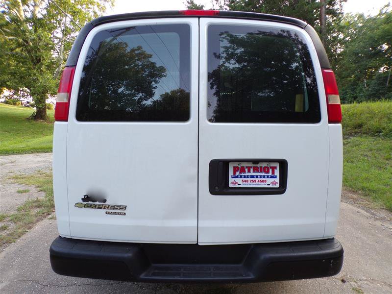 Used 2012 Chevrolet Express 2500 RWD image 7