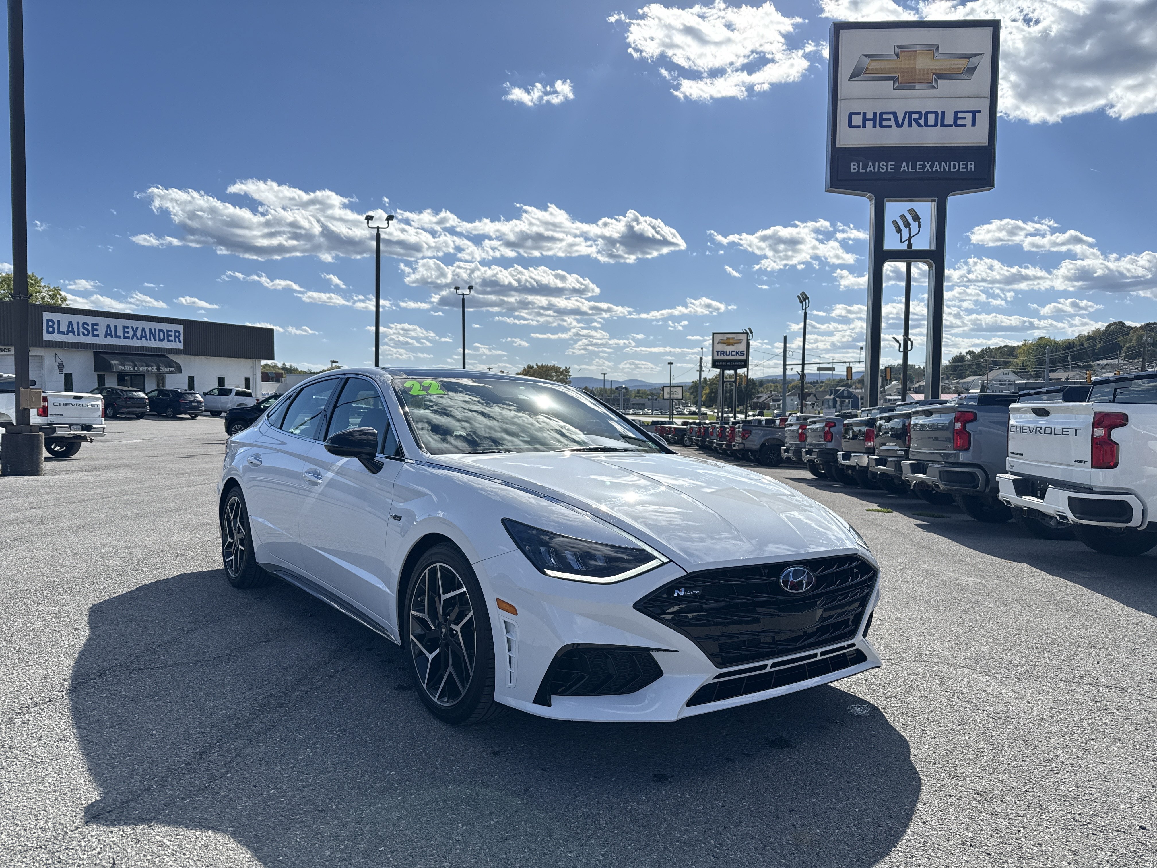 Used 2022 Hyundai Sonata N Line FWD image 1