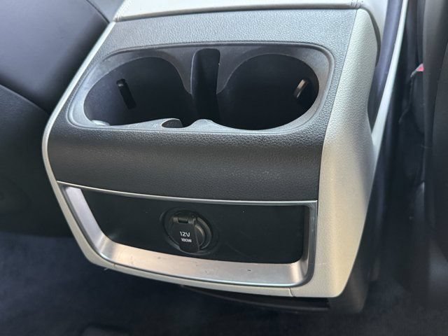 Used 2023 Kia Carnival LX FWD image 21