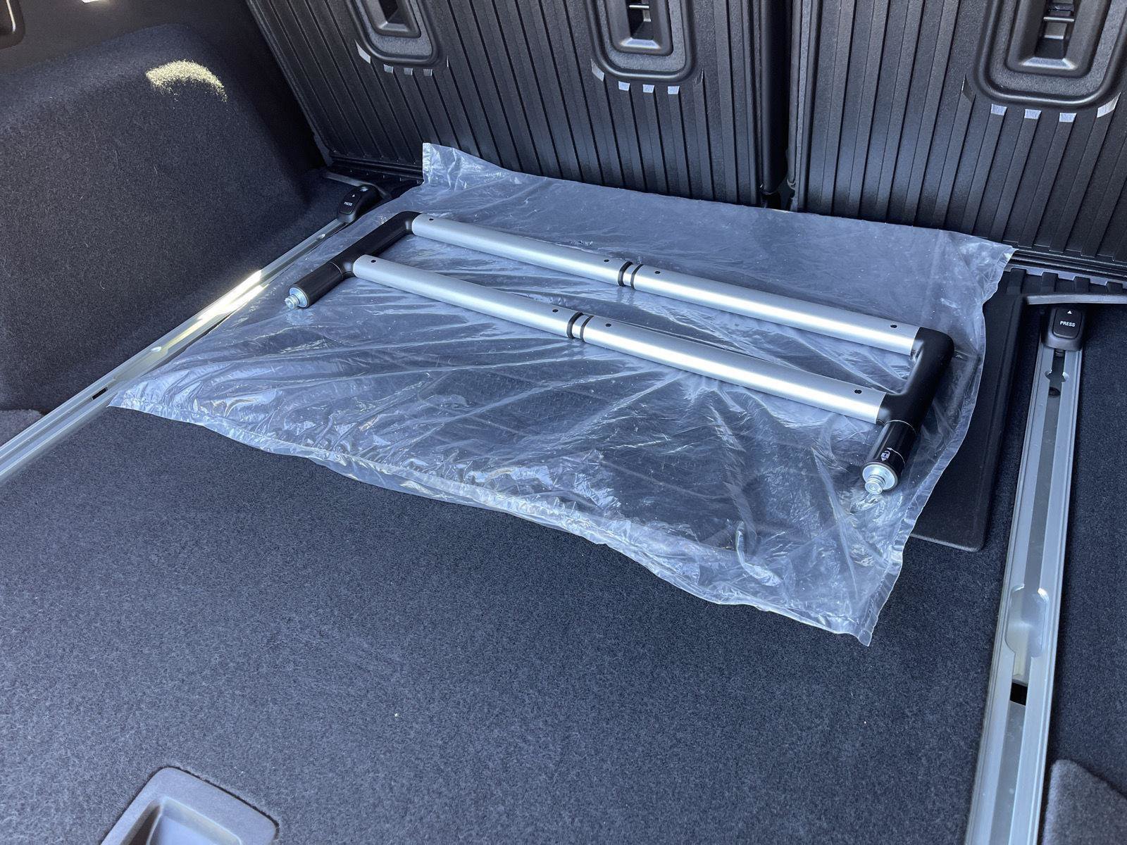 Used 2024 Cadillac XT5 Sportv w/ LPO, Floor Liner Package AWD/4WD image 46