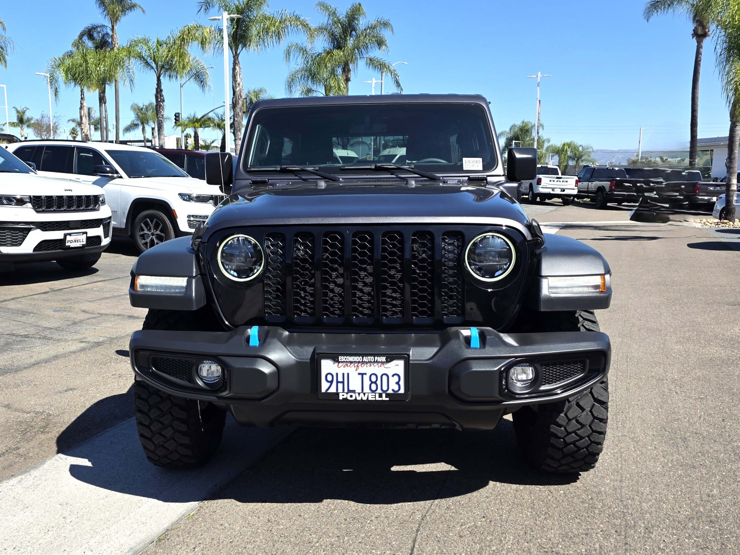Certified 2023 Jeep Wrangler Unlimited w/ Cold Weather Group image 7