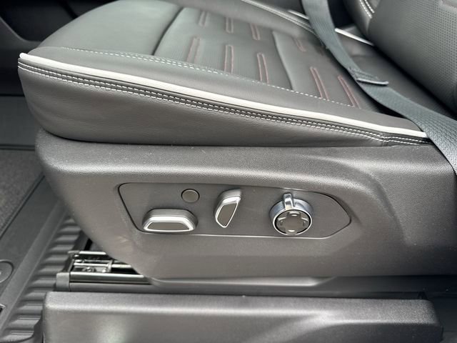 New 2026 GMC Sierra 1500 AT4X AWD/4WD image 12