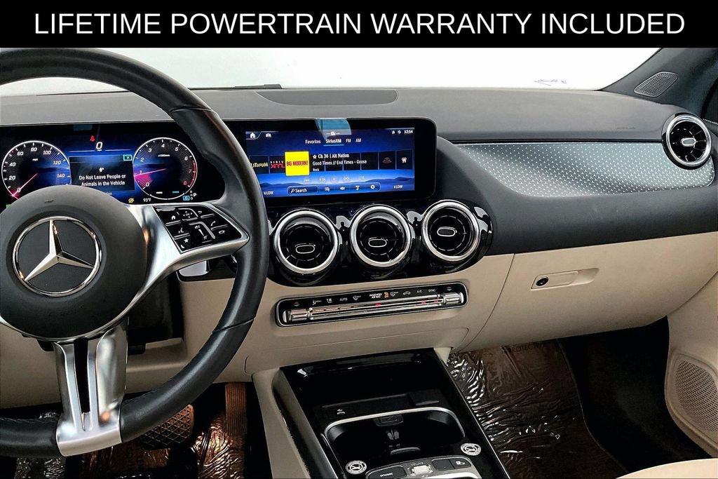 Used 2025 Mercedes-Benz GLA 250 4MATIC image 8