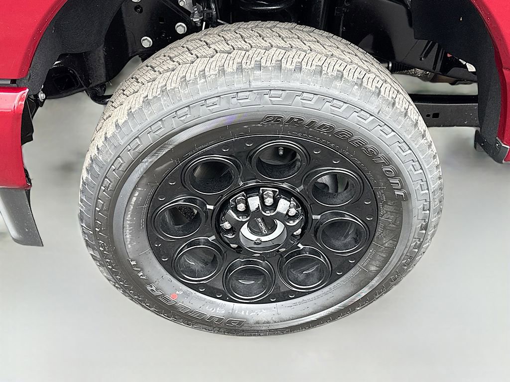 New 2026 Ford F350 XLT w/ XLT Premium Package AWD/4WD image 17