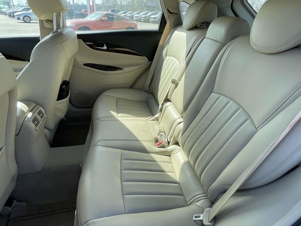 Used 2017 INFINITI QX50 AWD w/ Premium Plus Package image 10