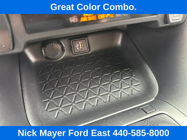Used 2025 Toyota RAV4 XLE AWD/4WD image 31