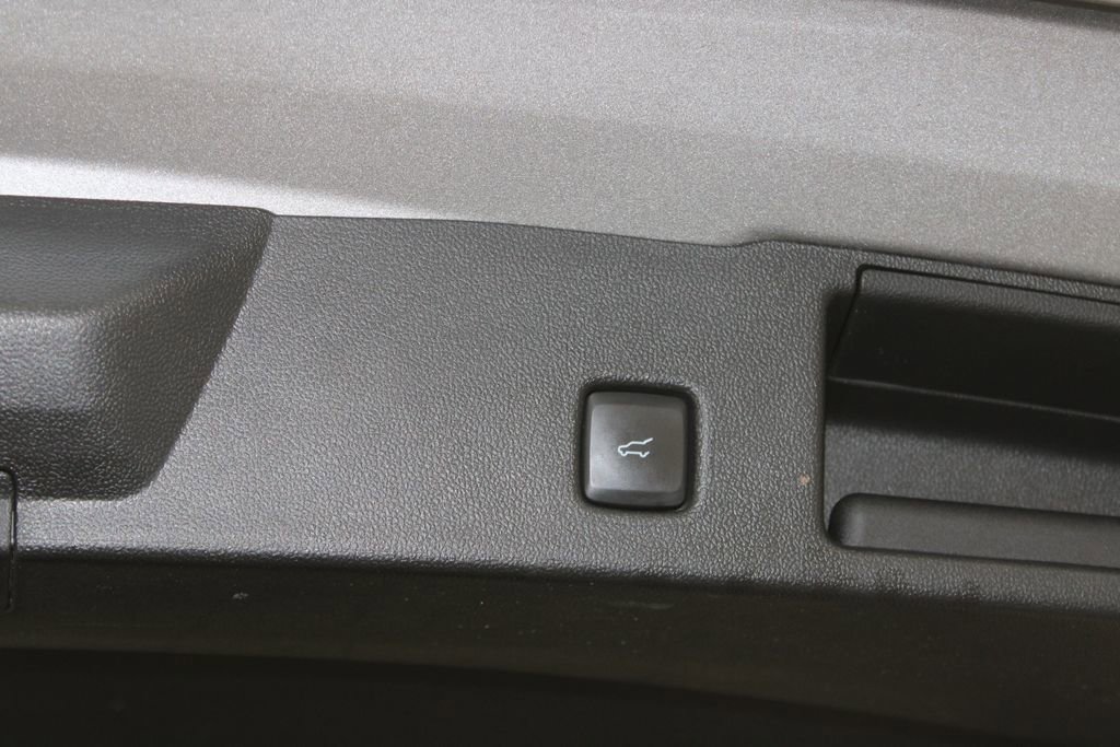 Used 2024 Ford Escape ST-Line image 28