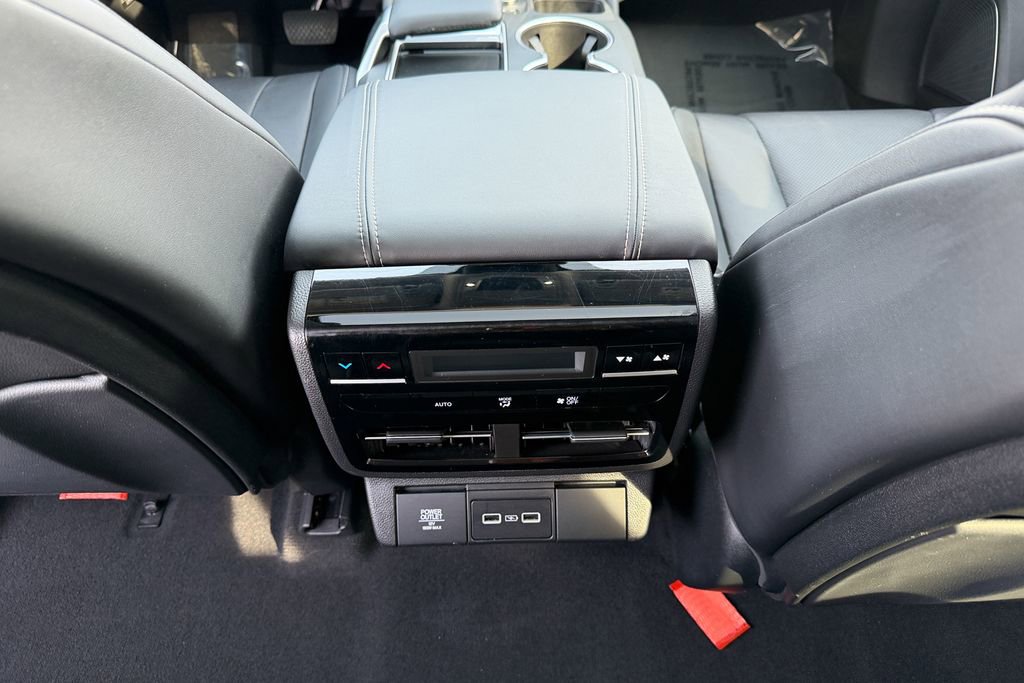 Used 2023 Acura MDX FWD w/ Technology Package image 27