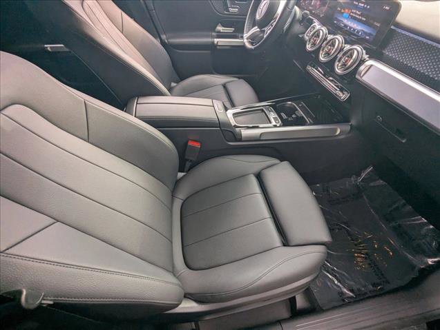 Certified 2025 Mercedes-Benz GLB 250 image 20
