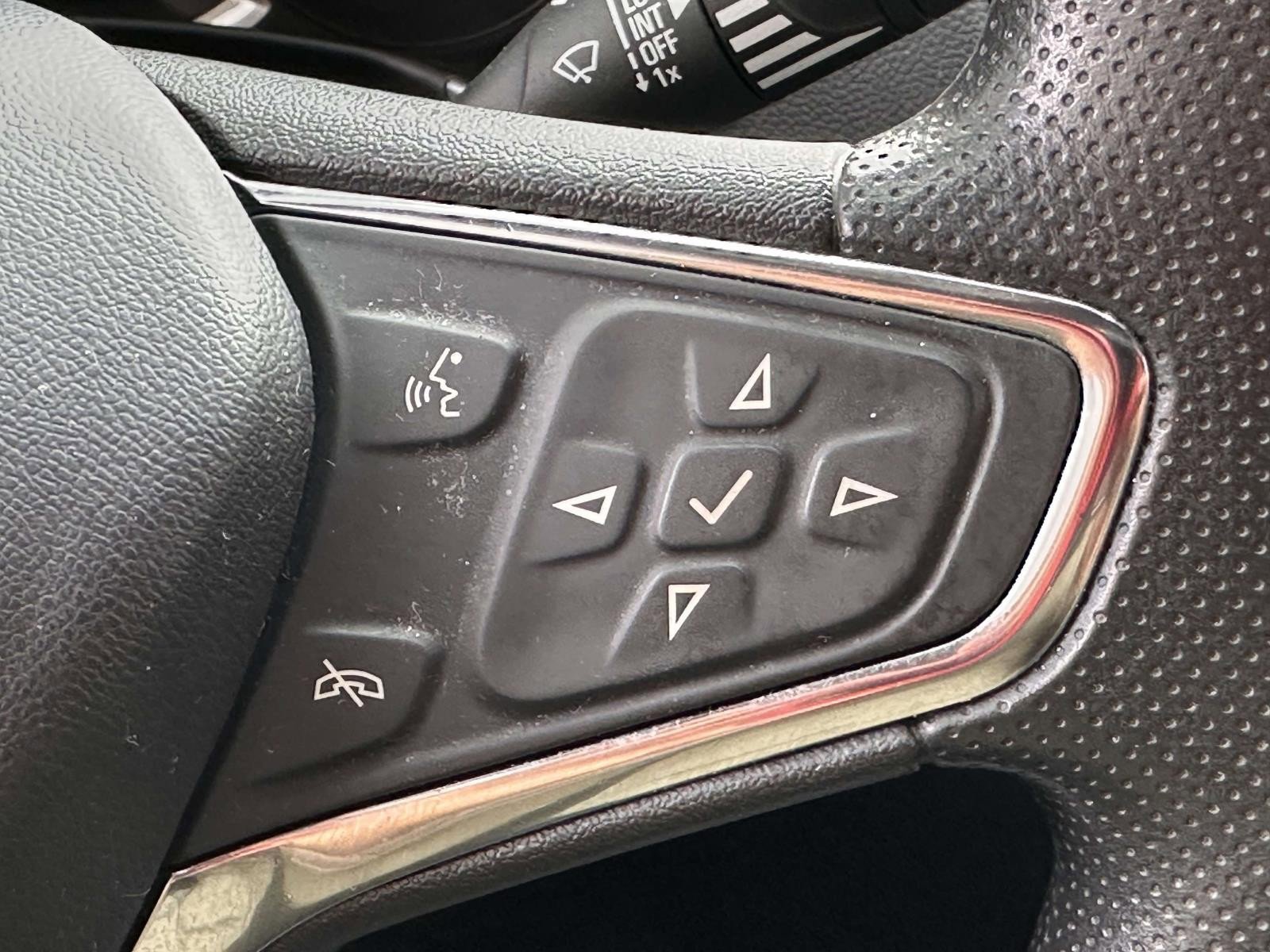 Used 2021 Chevrolet Equinox LT image 21