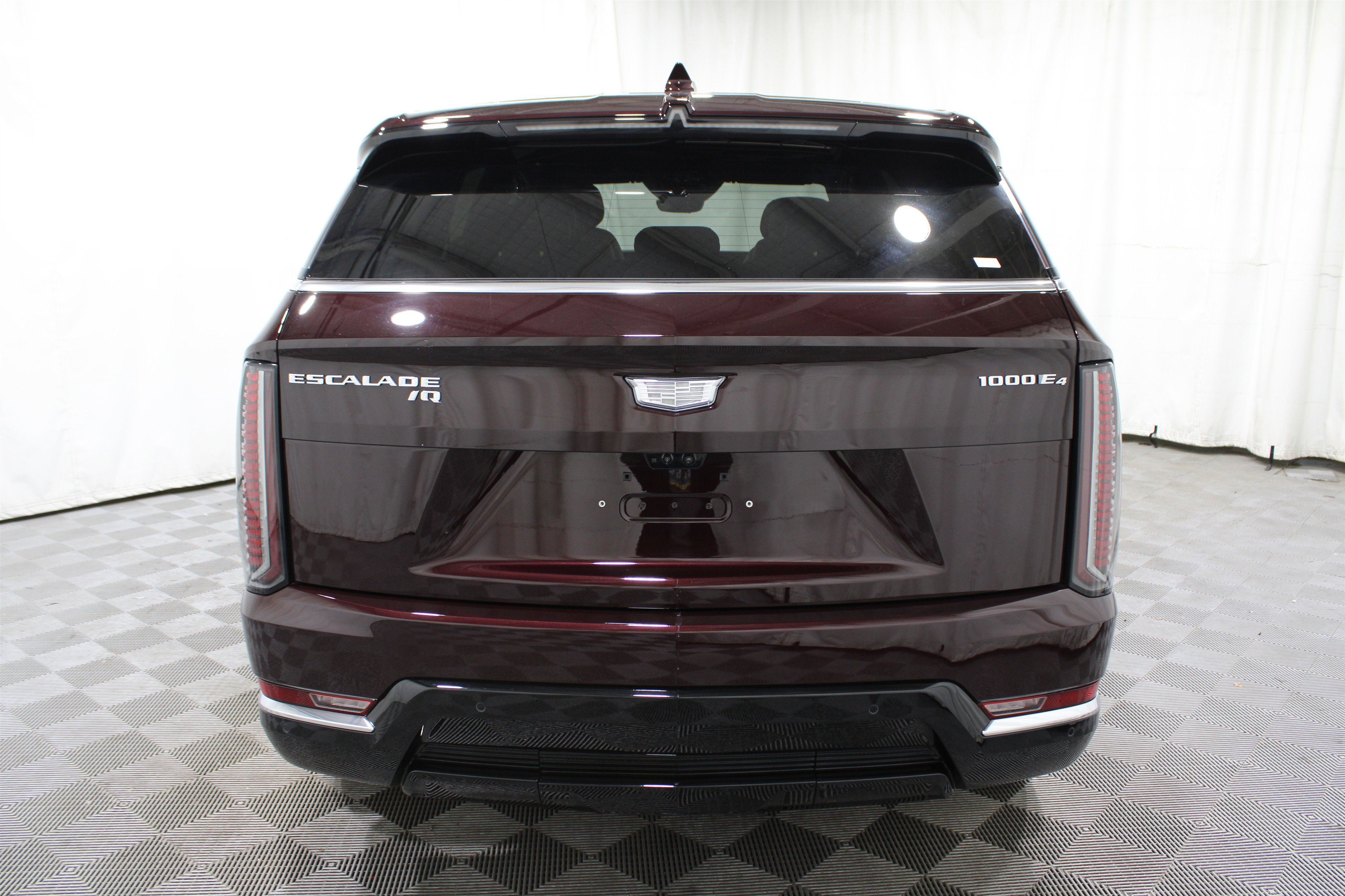 New 2026 Cadillac Escalade IQ Luxury 2 w/ LPO, Radiant Package image 34