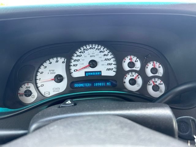 Used 2003 Chevrolet Silverado 1500 LS RWD image 16