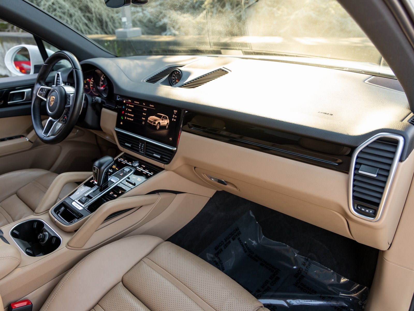 Certified 2023 Porsche Cayenne S image 53