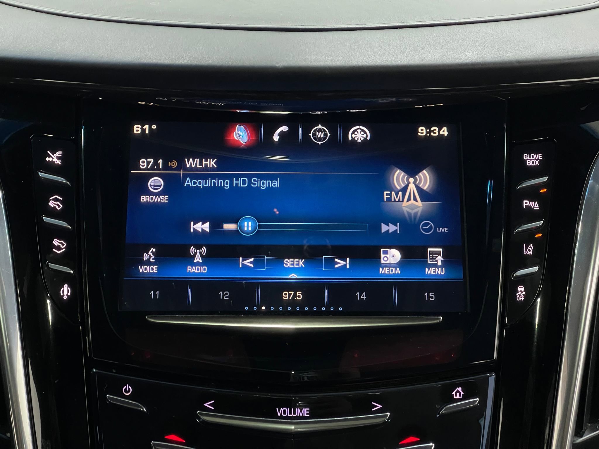 Used 2015 Cadillac Escalade ESV Platinum image 26