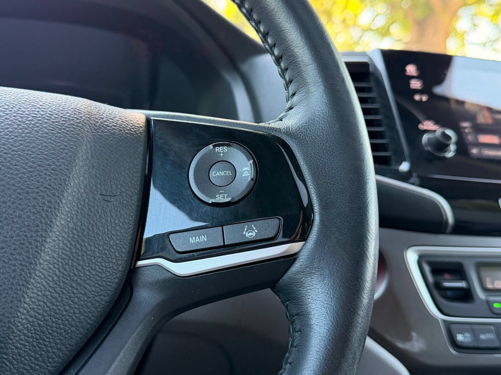 Used 2021 Honda Pilot EX-L image 25