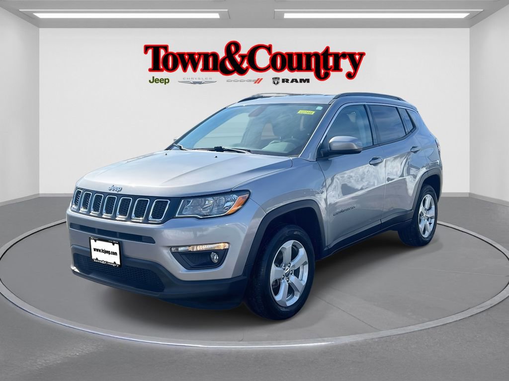 Certified 2019 Jeep Compass Latitude image 3