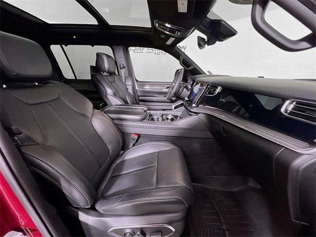 Used 2022 Jeep Wagoneer Series III w/ Premium Group I image 44