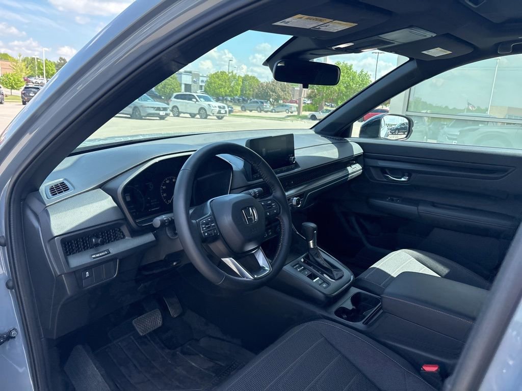 Certified 2025 Honda CR-V Sport image 10