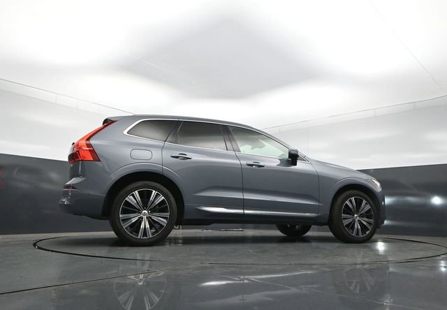 Used 2023 Volvo XC60 B5 Plus w/ Protection Package Premier FWD image 29