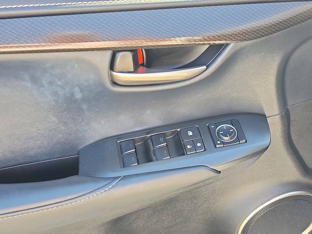 Used 2015 Lexus NX 200t AWD image 12