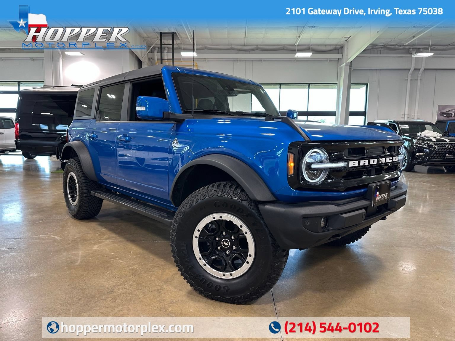 Used 2022 Ford Bronco Outer Banks w/ Sasquatch Package AWD/4WD video 1