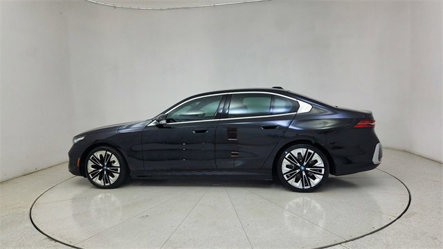 Used 2024 BMW i5 eDrive40i w/ Premium Package image 66