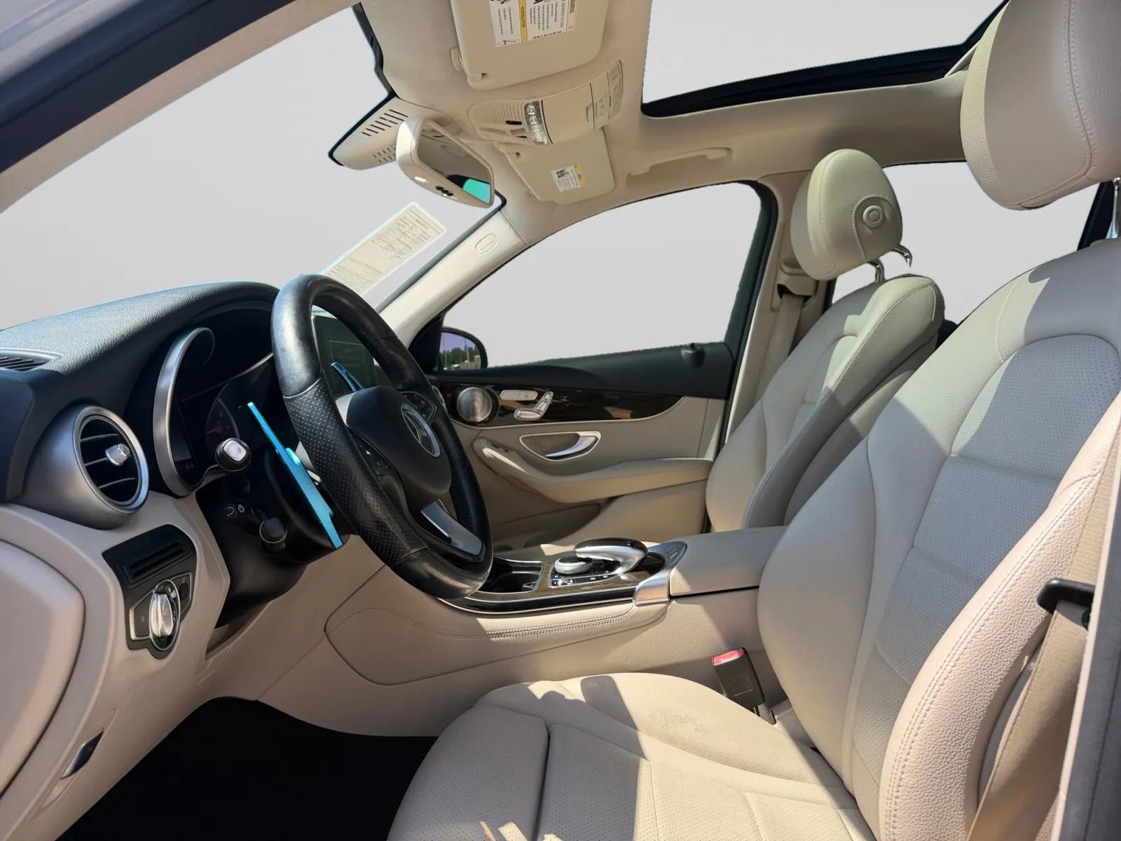 Used 2016 Mercedes-Benz GLC 300 4MATIC image 17
