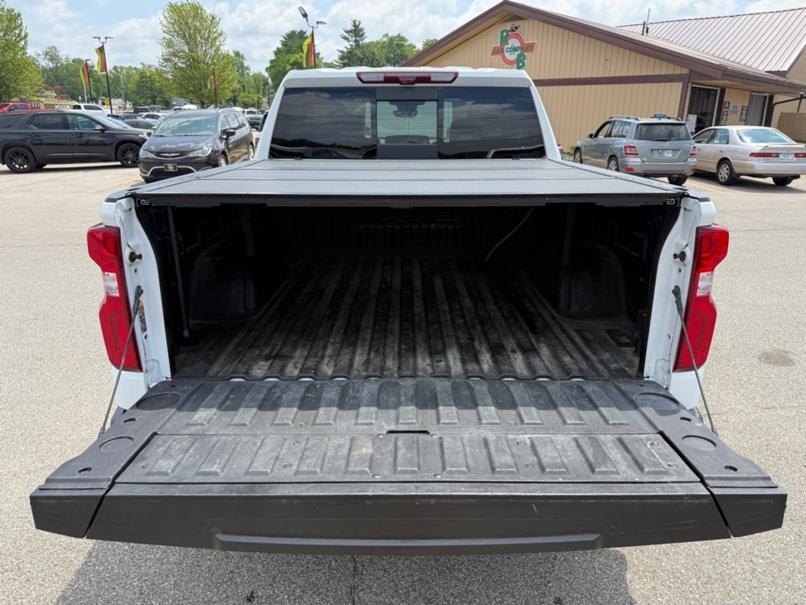 Used 2023 Chevrolet Silverado 1500 ZR2 w/ Technology Package image 40