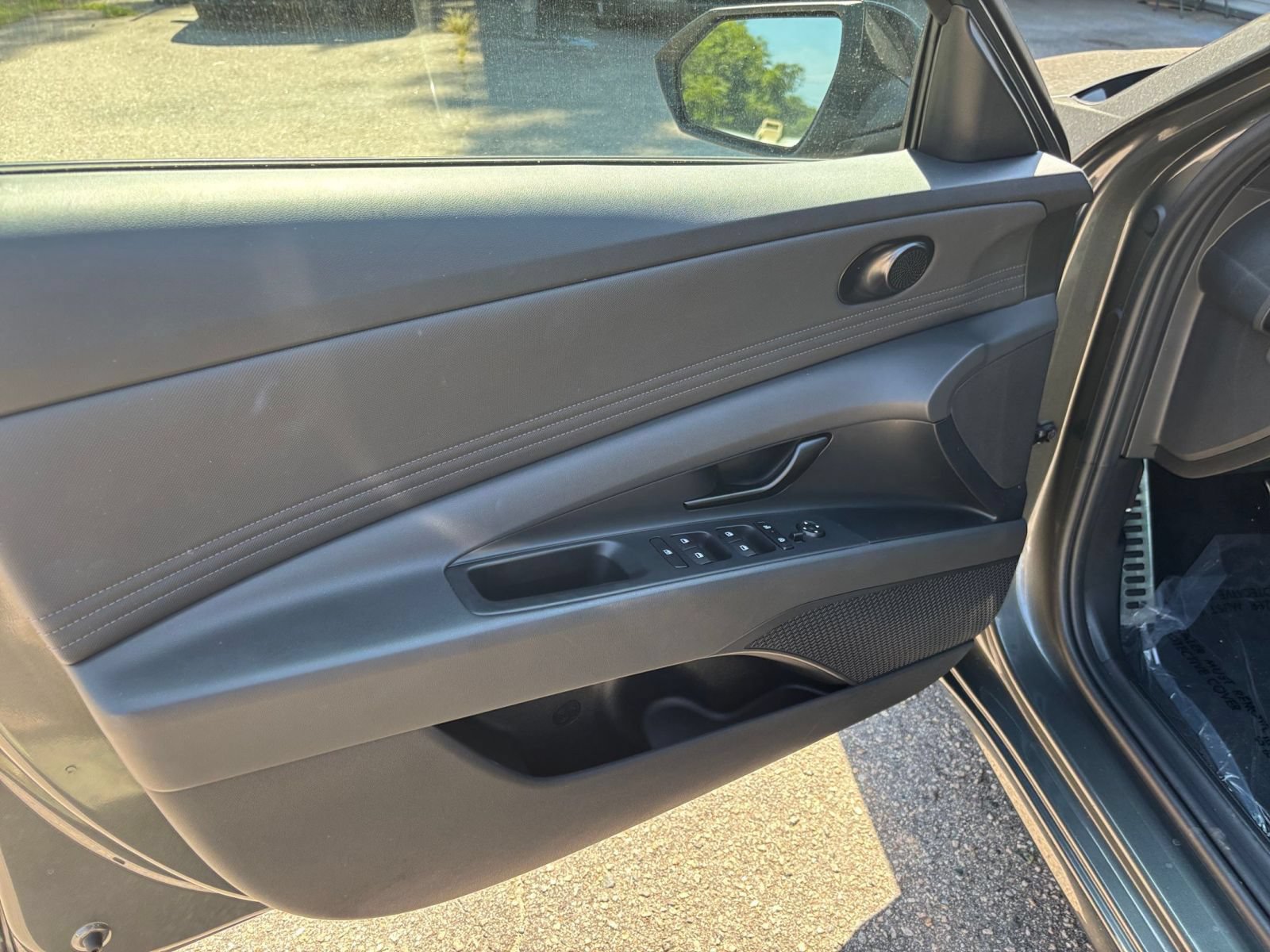 Used 2026 Hyundai Elantra Sport FWD image 18