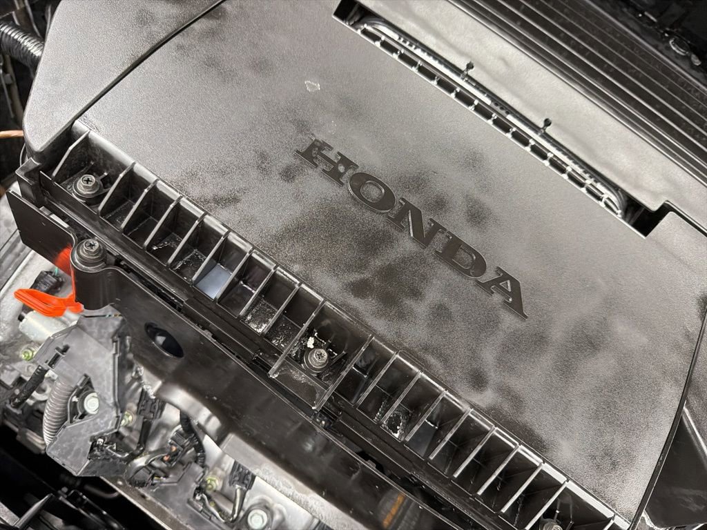 Used 2025 Honda Pilot Touring image 34