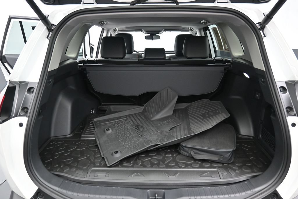 Certified 2026 Toyota RAV4 AWD Plug-in Hybrid w/ Illumination Package (TMS) image 32
