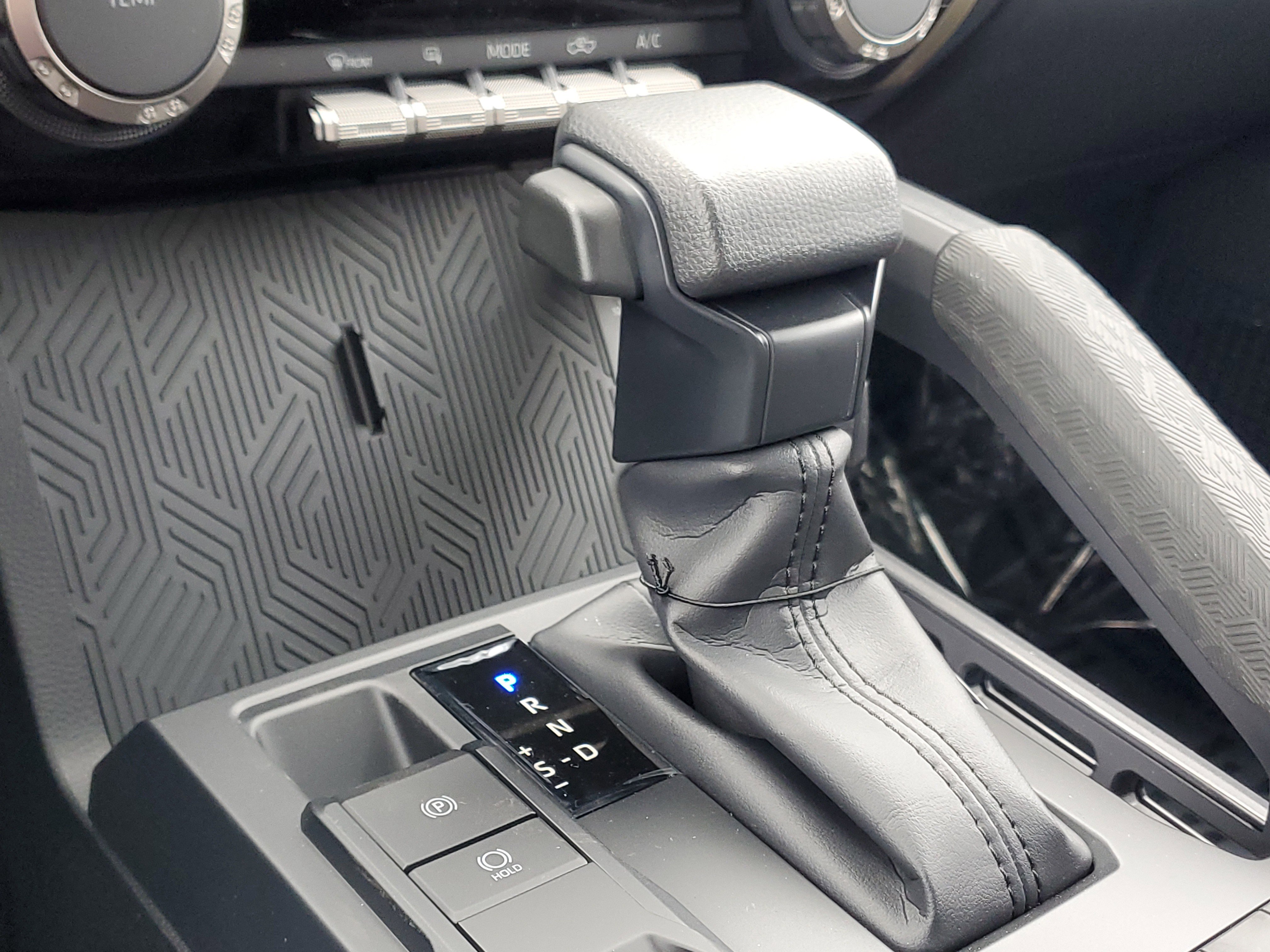 Used 2025 Toyota Tacoma SR image 29