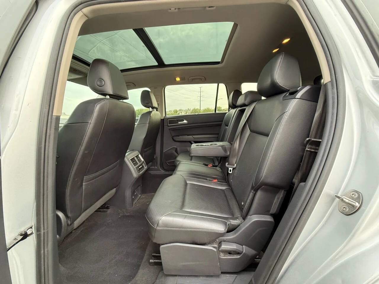 Used 2019 Volkswagen Atlas SEL AWD/4WD image 13
