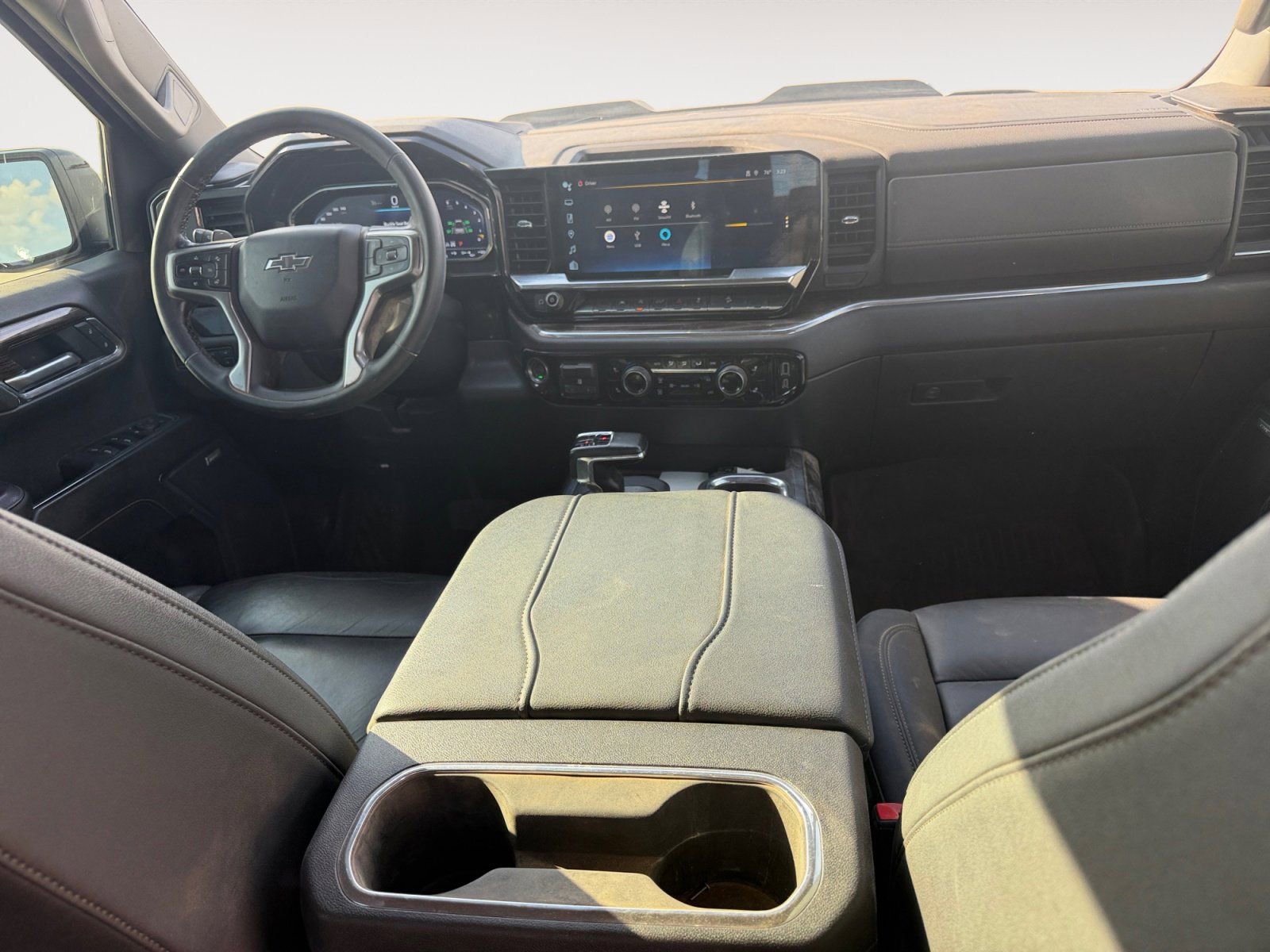 Used 2025 Chevrolet Silverado 1500 LT Trail Boss w/ Convenience Package II image 10