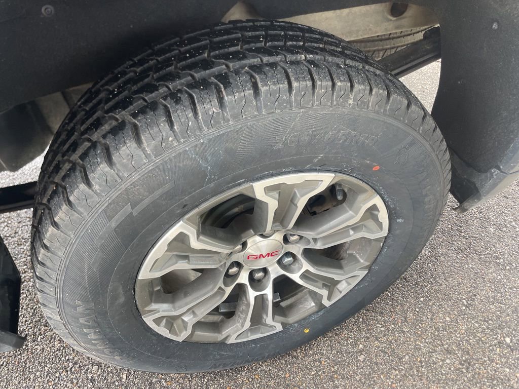 Used 2020 GMC Sierra 1500 SLE w/ SLE Value Package image 11