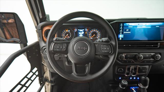 Used 2025 Jeep Wrangler Unlimited Sport image 38