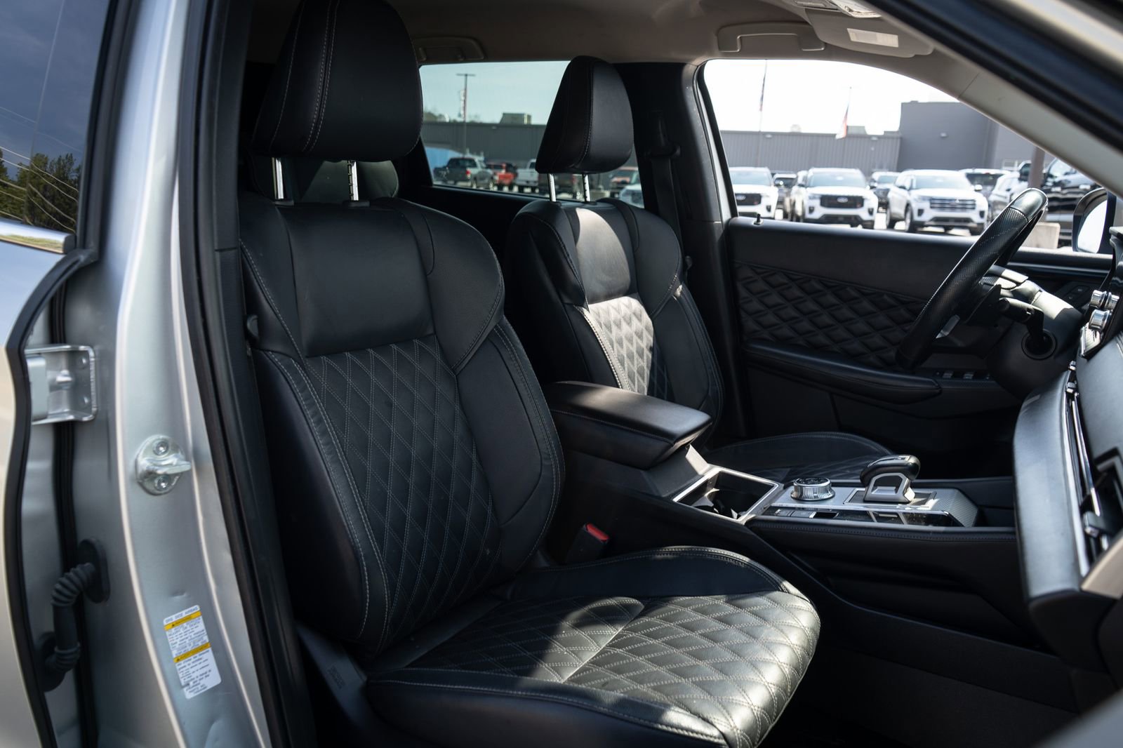 Used 2022 Mitsubishi Outlander SEL AWD/4WD image 21