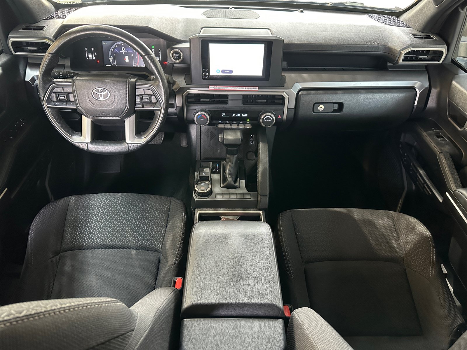Used 2025 Toyota 4Runner SR5 RWD image 11