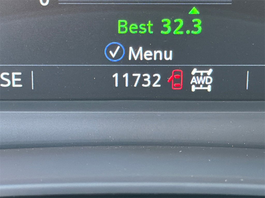 Used 2024 Cadillac XT6 Sport image 28