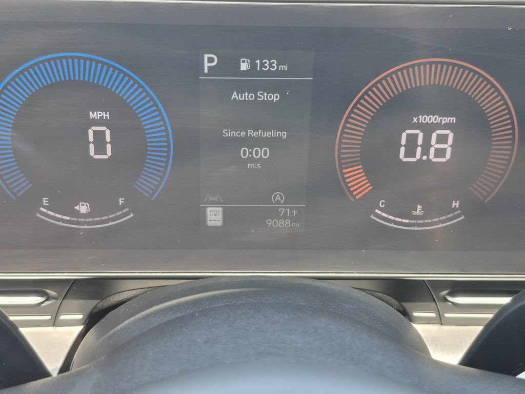 Used 2025 Hyundai Kona SE AWD/4WD image 21