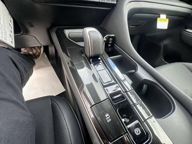 New 2026 Toyota Crown XLE image 24