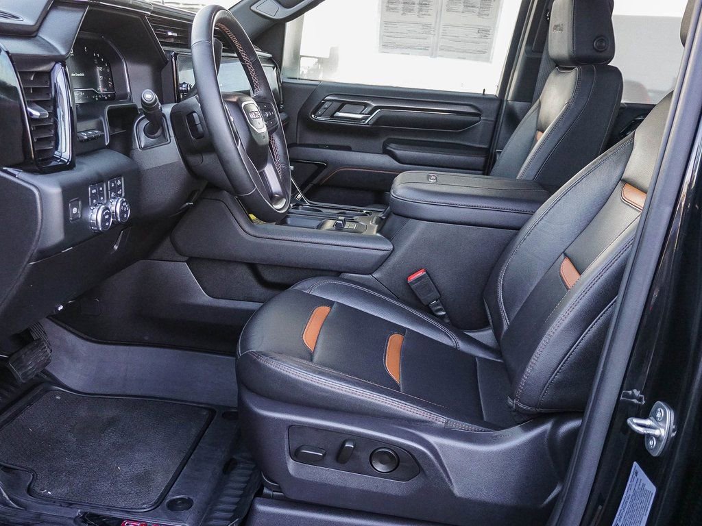 Used 2024 GMC Sierra 2500 AT4 w/ AT4 Premium Plus Package image 18