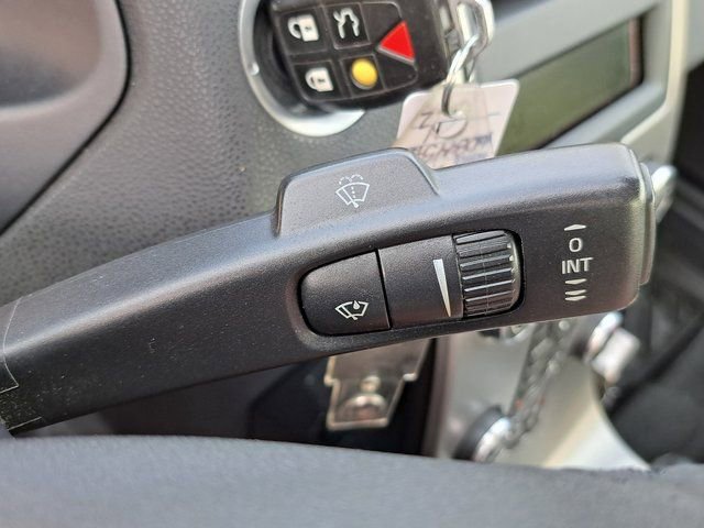 Used 2007 Volvo C70 T5 image 11