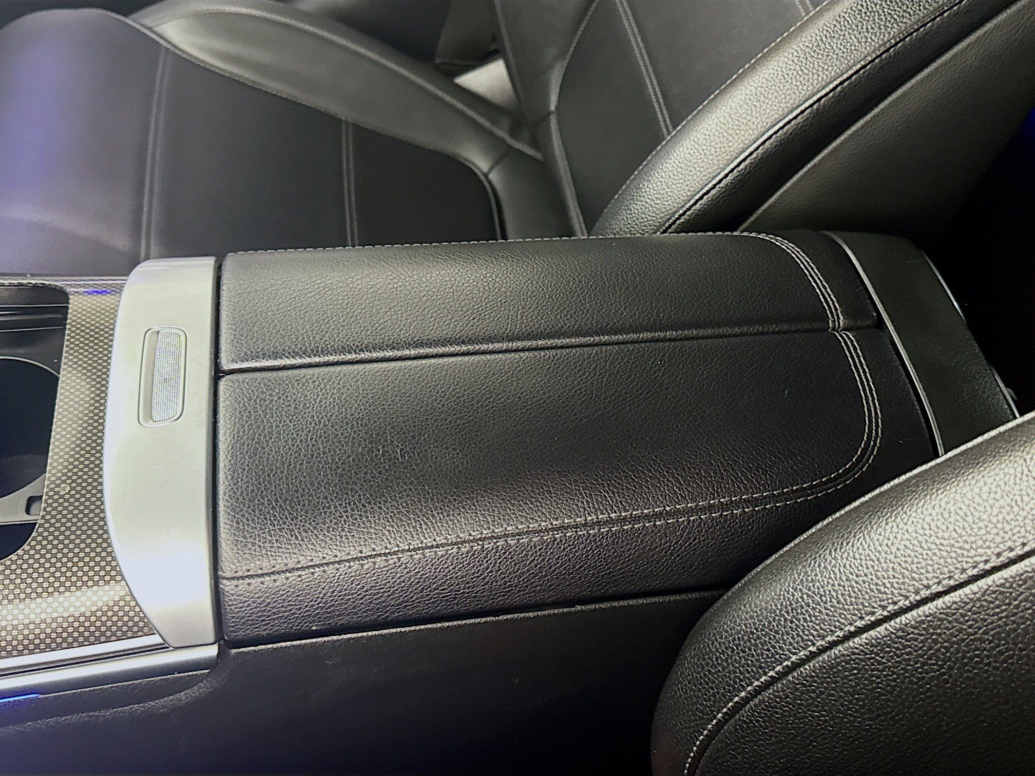 Used 2022 Mercedes-Benz C 300 Sedan w/ Exclusive Trim Package image 18