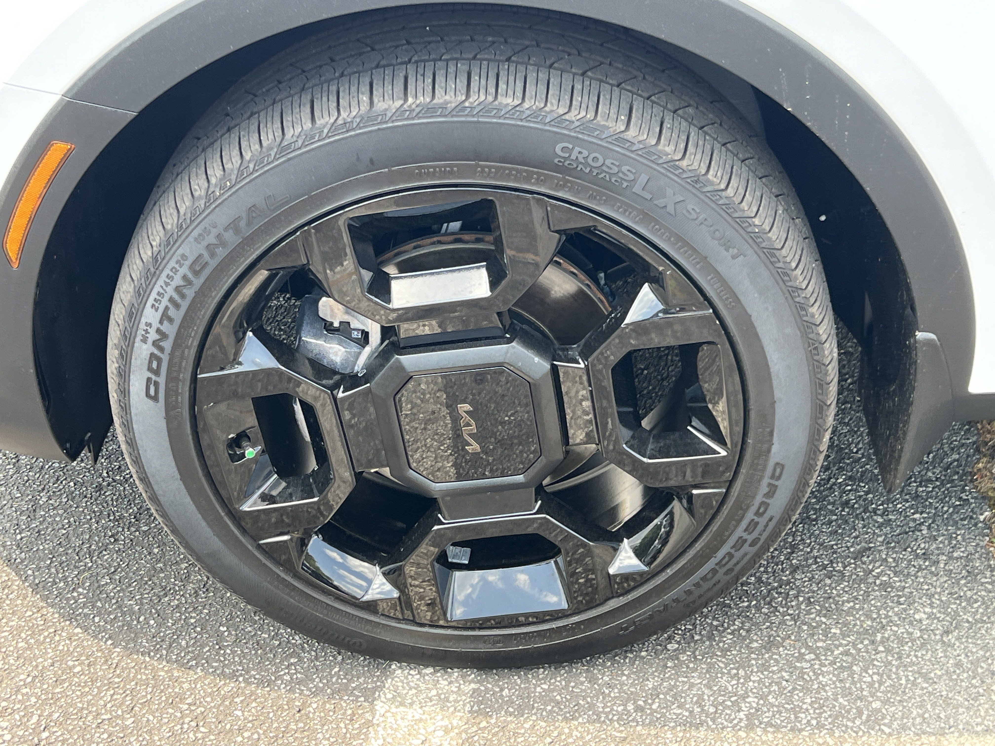 Used 2025 Kia Sorento SX Prestige w/ Olive Brown Leather Package AWD/4WD image 11