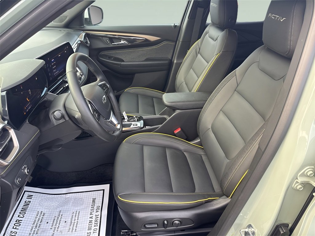 Used 2024 Chevrolet TrailBlazer ACTIV image 16